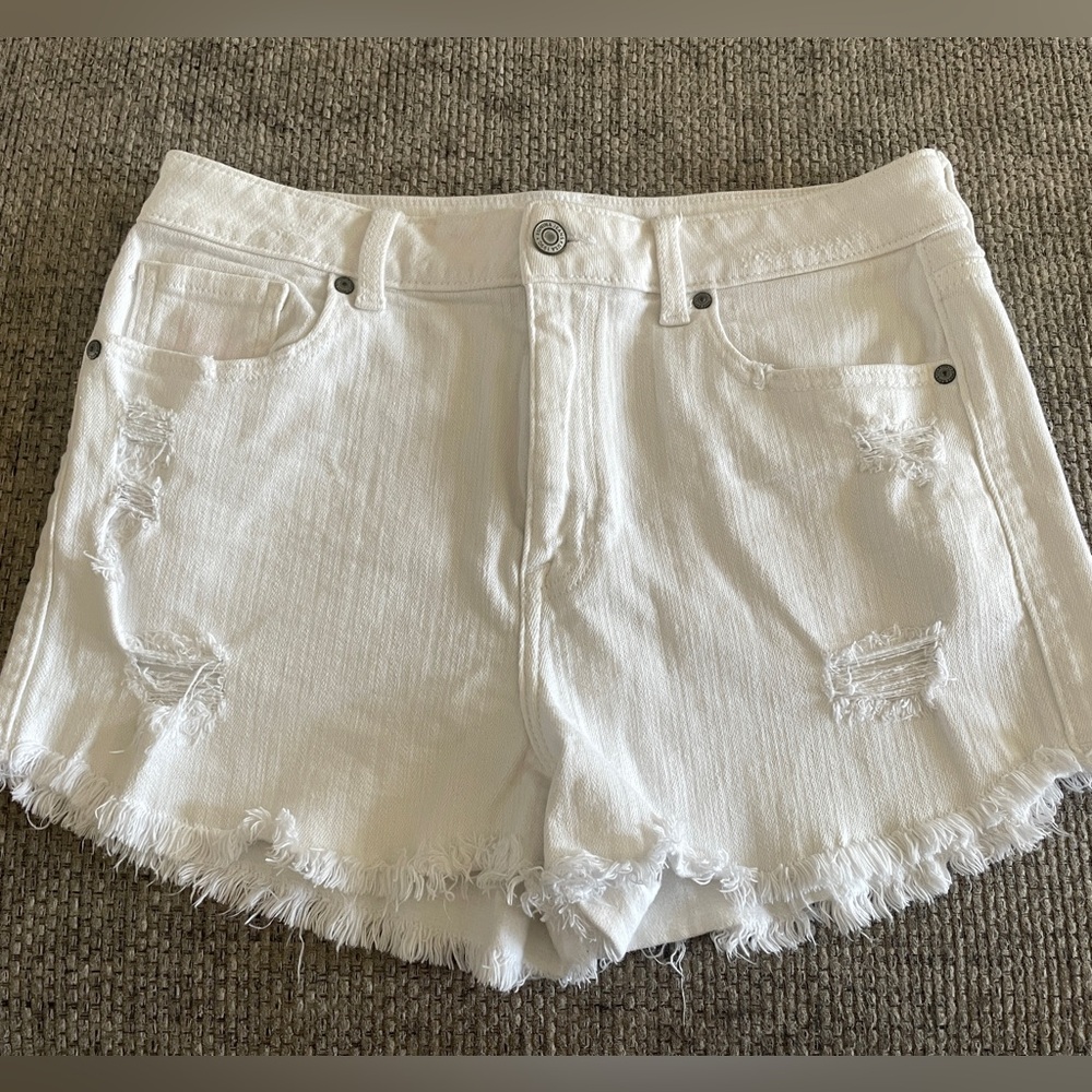 Eunina distressed Jean shorts